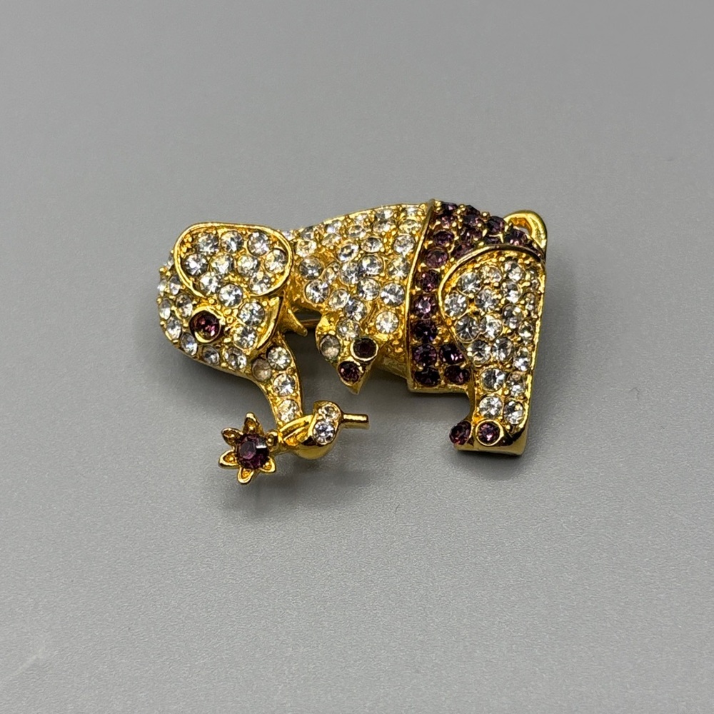 Vintage Napier Rhinestone Elephant Brooch JP228